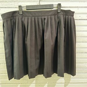 Black Pleated Skirt